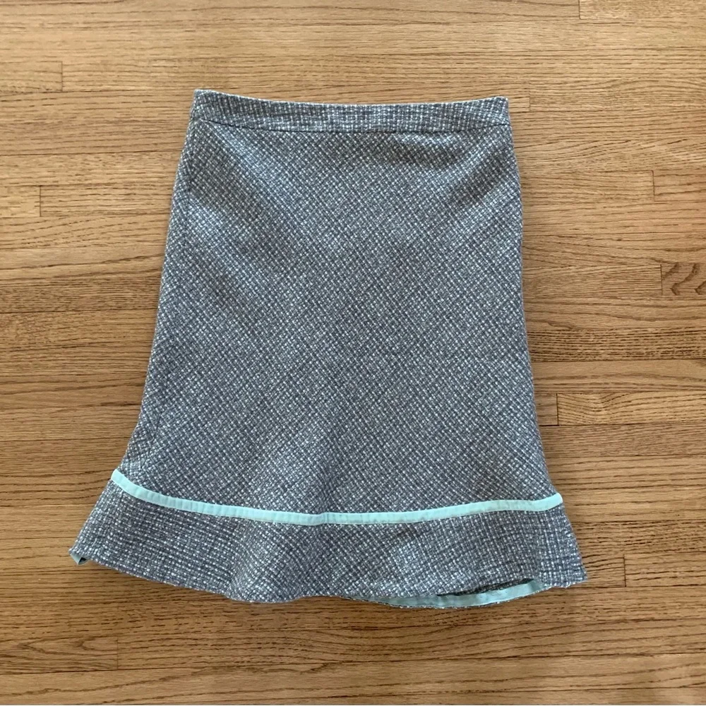 VTG Gap Tweed Wool Blend Flounce Skirt – Sage Grey Librarian Academia